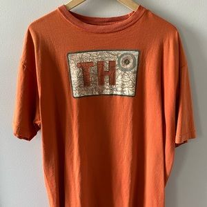 VINTAGE TOMMY HILFIGER TEE